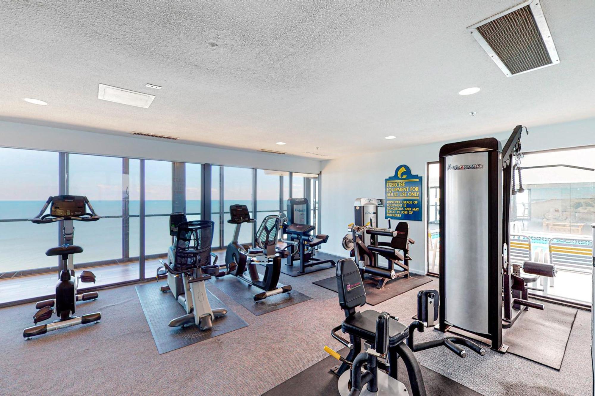 Golden Sands Ocean City Room photo