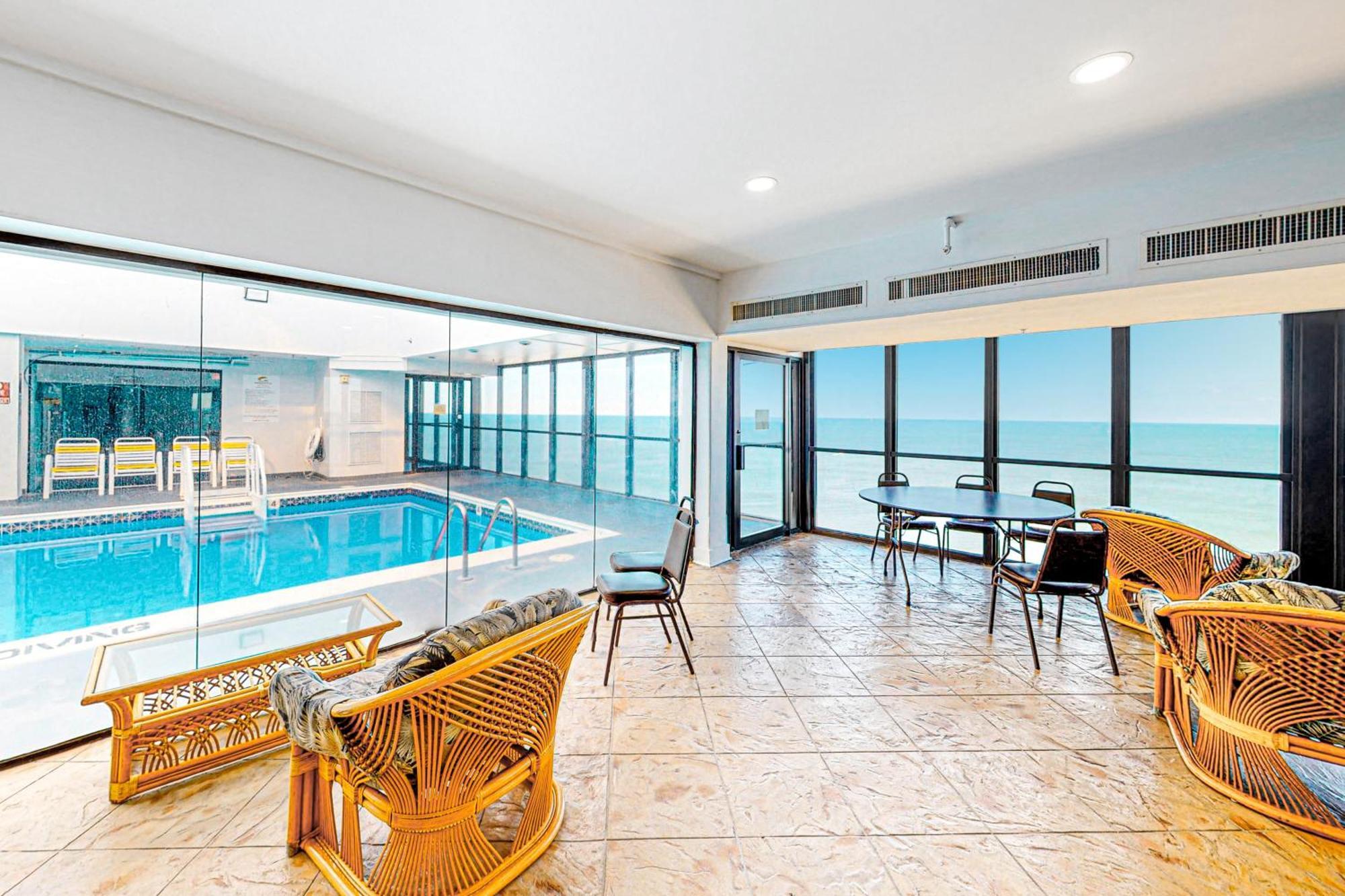 Golden Sands Ocean City Room photo