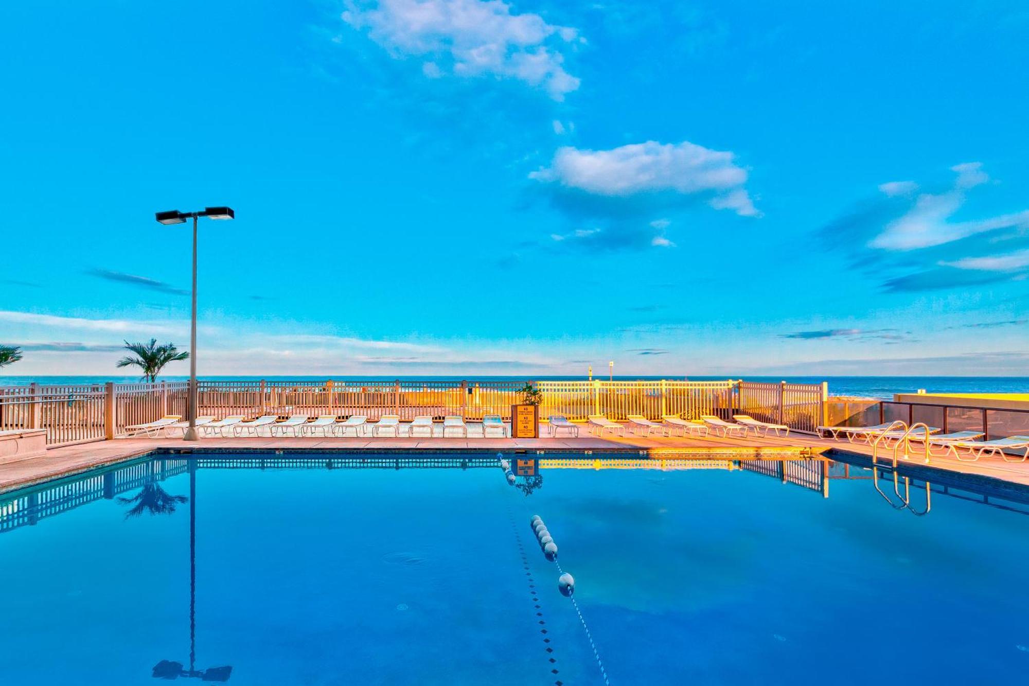 Golden Sands Ocean City Room photo