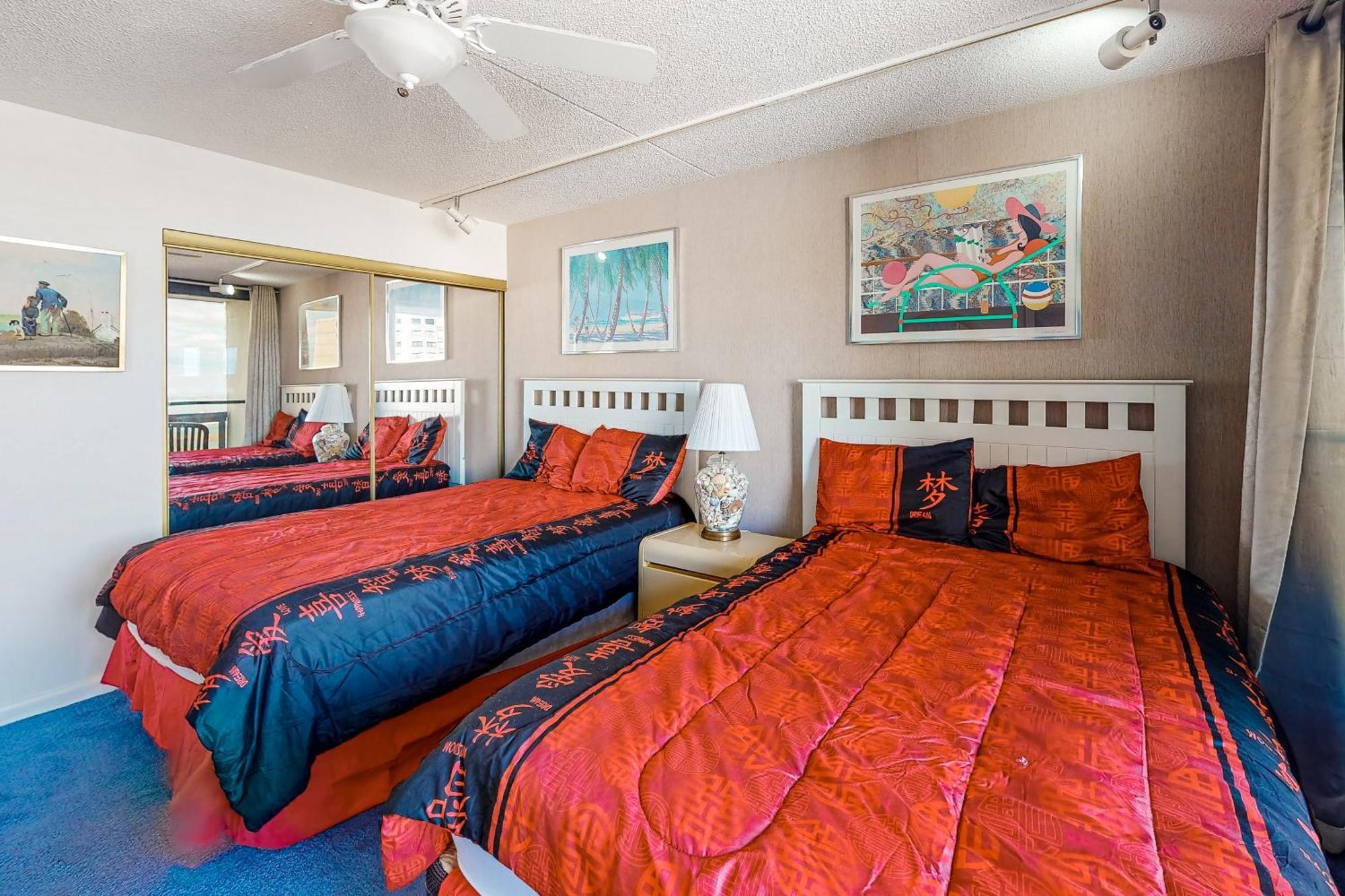 Golden Sands Ocean City Room photo