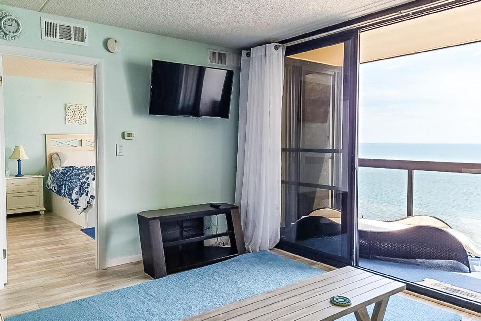 Golden Sands Ocean City Room photo